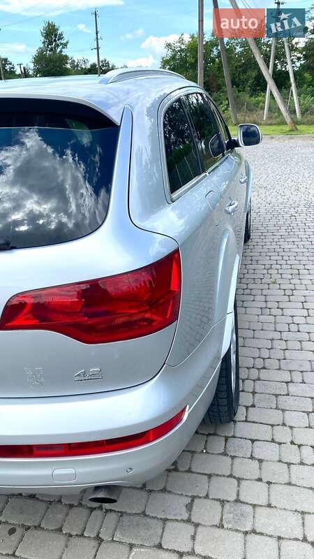 Внедорожник / Кроссовер Audi Q7 2007 в Одессе