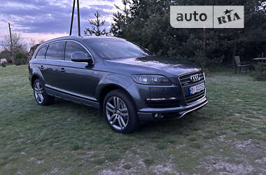 Внедорожник / Кроссовер Audi Q7 2006 в Пирятине