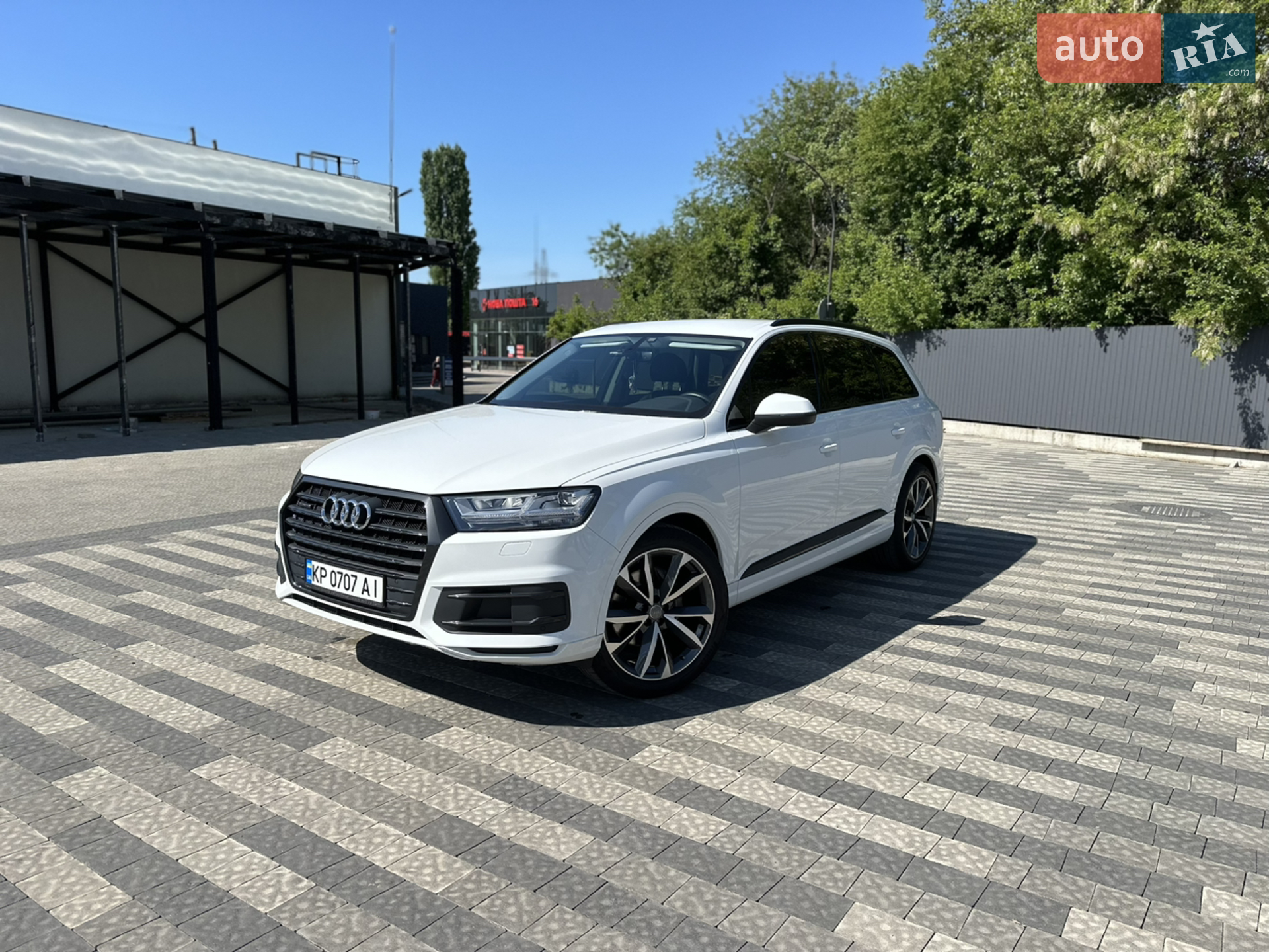 2017 Audi Q7 - мініатюра 17