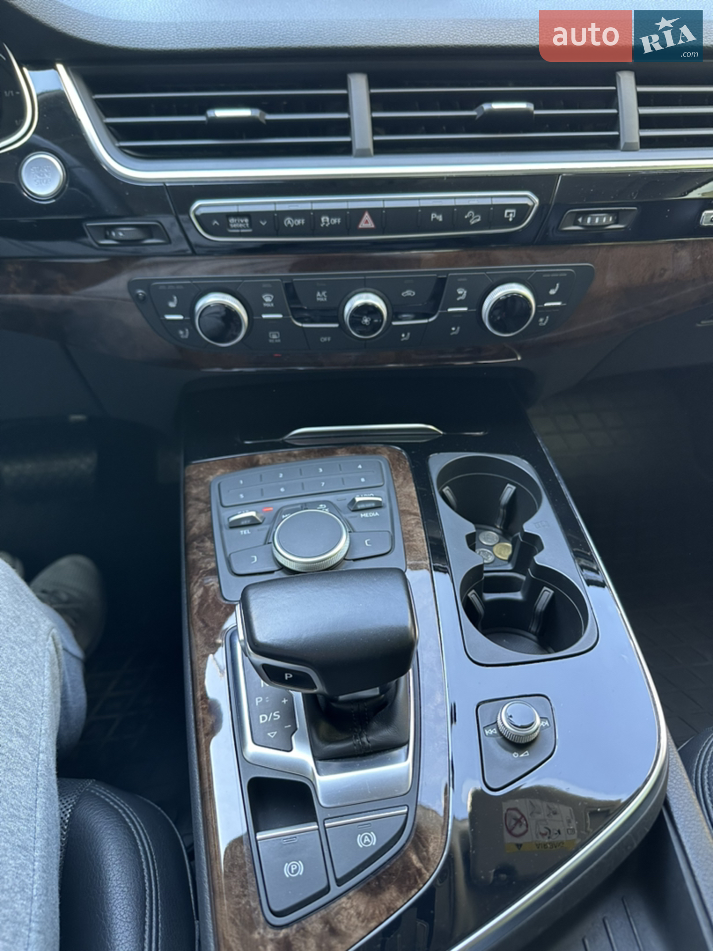2017 Audi Q7 - мініатюра 106