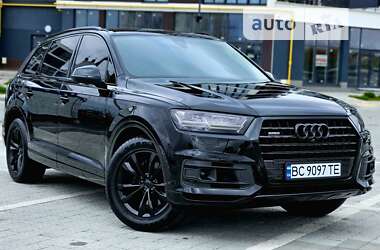 Позашляховик / Кросовер Audi Q7 2017 в Львові