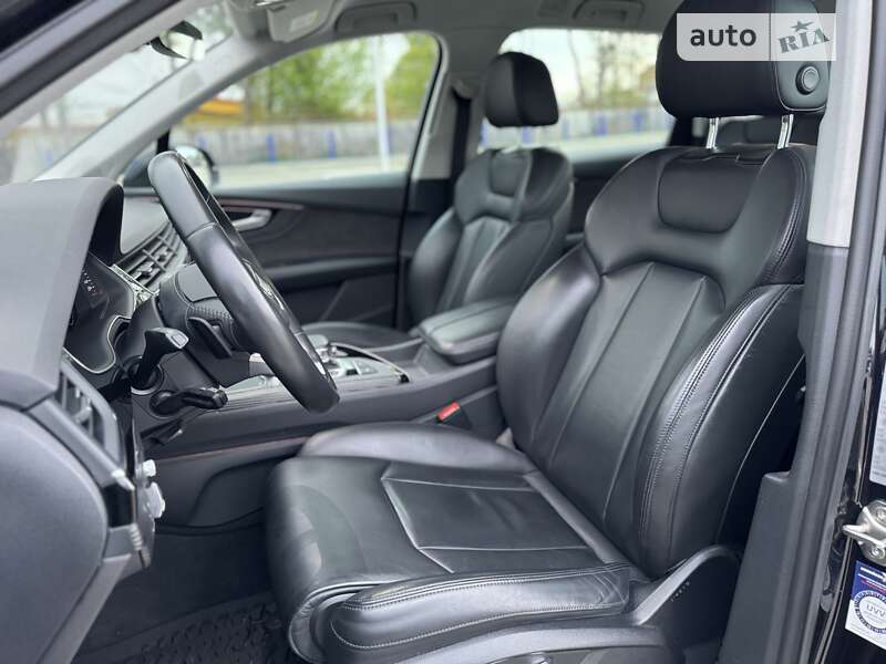 Внедорожник / Кроссовер Audi Q7 2018 в Тернополе