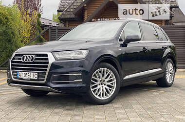 Позашляховик / Кросовер Audi Q7 2015 в Стрию