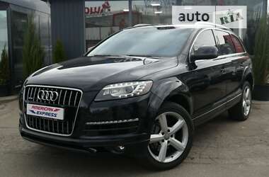 Внедорожник / Кроссовер Audi Q7 2013 в Киеве