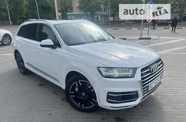 Внедорожник / Кроссовер Audi Q7 2017 в Ровно