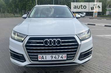 Внедорожник / Кроссовер Audi Q7 2017 в Ровно