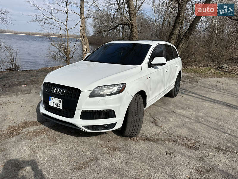 Audi Q7 2014