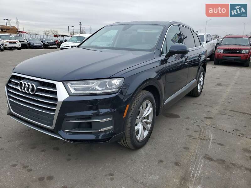 Позашляховик / Кросовер Audi Q7 2016 в Вінниці