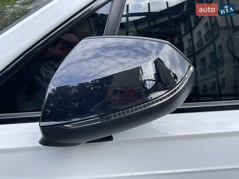 Позашляховик / Кросовер Audi Q7 2017 в Трускавці
