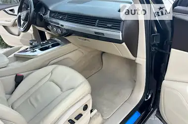 Audi Q7 2015