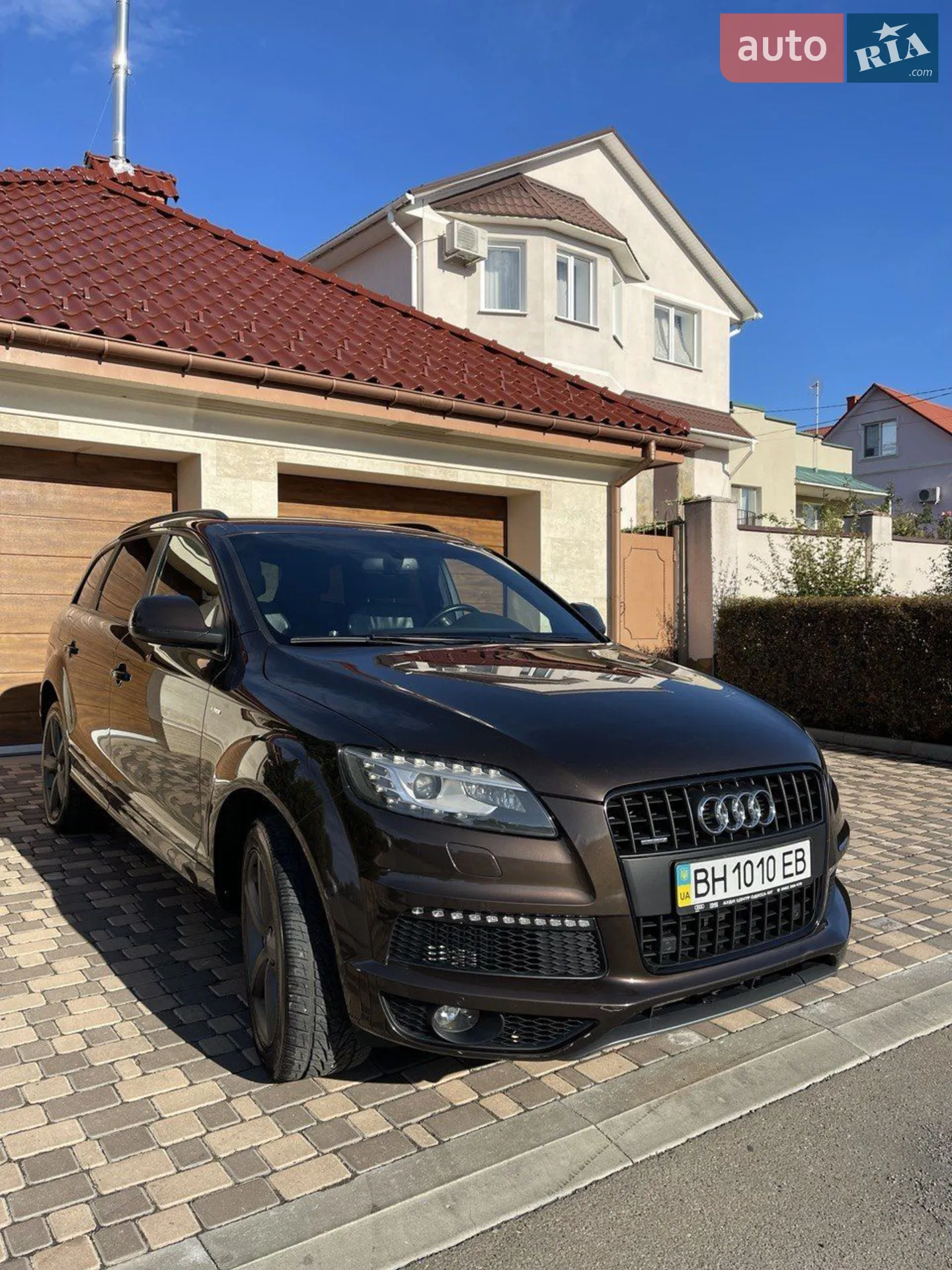 2010 Audi Q7 - мініатюра 2