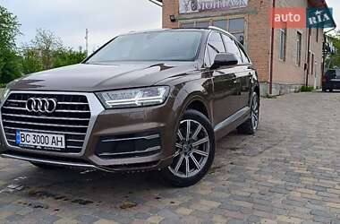Внедорожник / Кроссовер Audi Q7 2018 в 