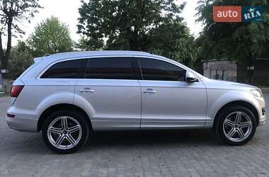 Позашляховик / Кросовер Audi Q7 2011 в Луцьку