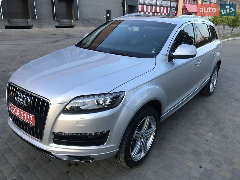 Позашляховик / Кросовер Audi Q7 2011 в Луцьку