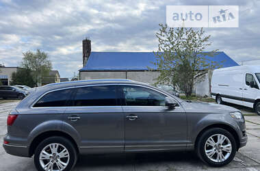 Внедорожник / Кроссовер Audi Q7 2011 в Владимир-Волынском