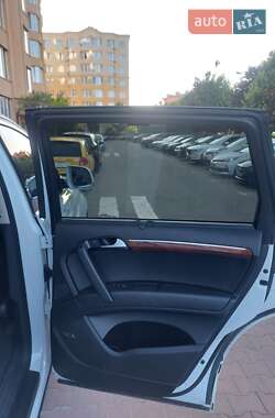 Внедорожник / Кроссовер Audi Q7 2014 в Киеве