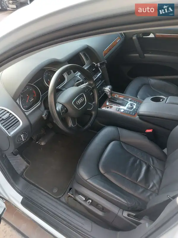 Audi Q7 2014 VIN WA1LGAFE1FD001476 фото оголошення 98 з 161