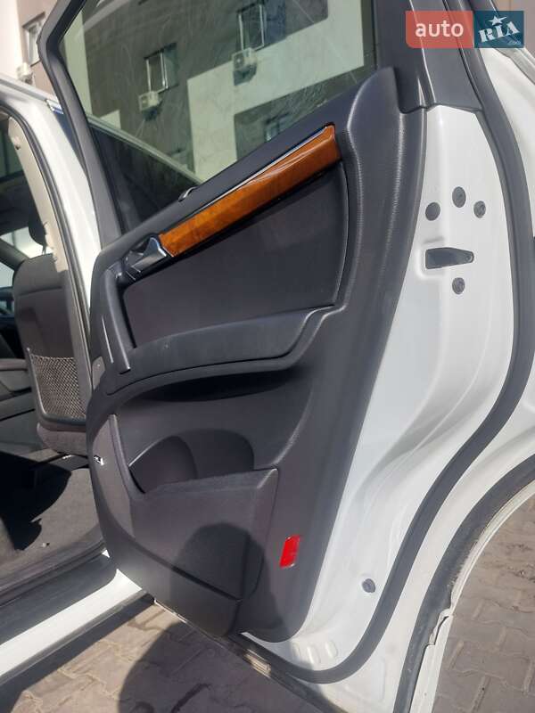 Позашляховик / Кросовер Audi Q7 2014 в Києві