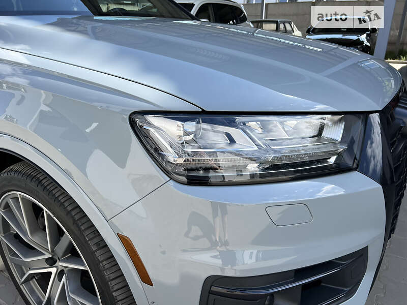 Внедорожник / Кроссовер Audi Q7 2019 в Луцке