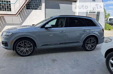 Позашляховик / Кросовер Audi Q7 2019 в Луцьку