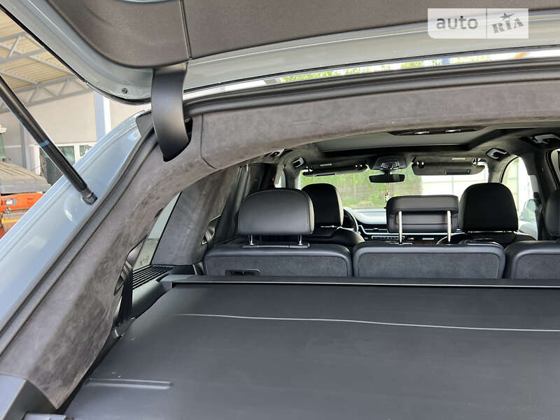 Внедорожник / Кроссовер Audi Q7 2019 в Луцке