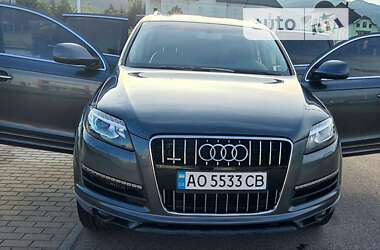 Позашляховик / Кросовер Audi Q7 2012 в Хусті