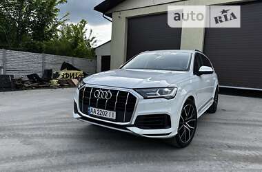 Внедорожник / Кроссовер Audi Q7 2020 в Киеве