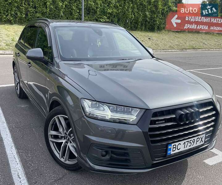 Позашляховик / Кросовер Audi Q7 2018 в Львові
