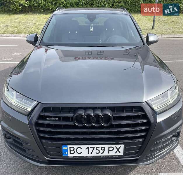 Позашляховик / Кросовер Audi Q7 2018 в Львові