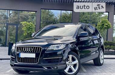 Позашляховик / Кросовер Audi Q7 2013 в Ужгороді