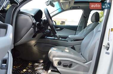 Внедорожник / Кроссовер Audi Q7 2016 в Одессе