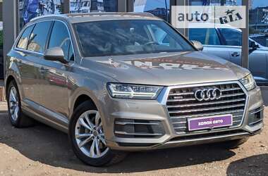 Внедорожник / Кроссовер Audi Q7 2017 в Киеве