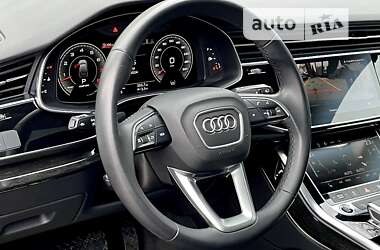 Внедорожник / Кроссовер Audi Q7 2021 в Киеве