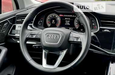 Внедорожник / Кроссовер Audi Q7 2021 в Киеве