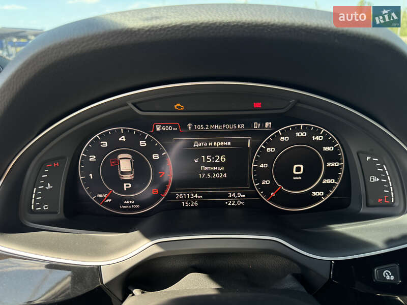 Позашляховик / Кросовер Audi Q7 2016 в Кривому Розі