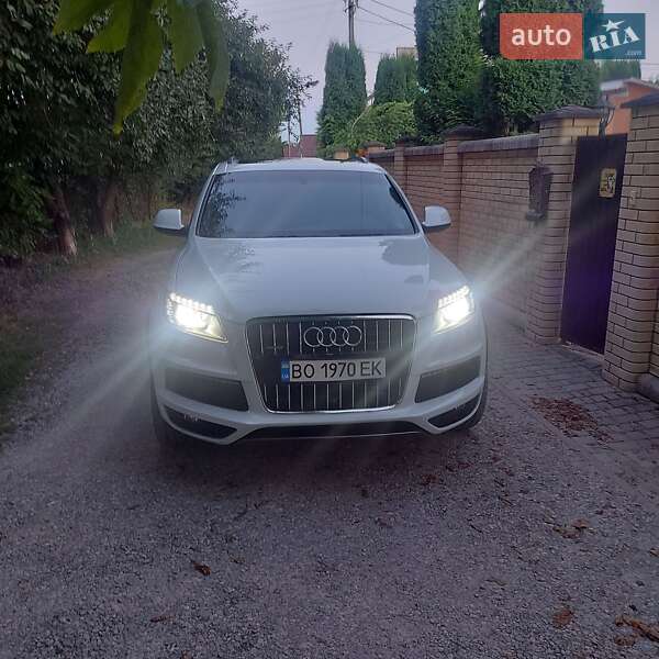 Внедорожник / Кроссовер Audi Q7 2015 в Чорткове