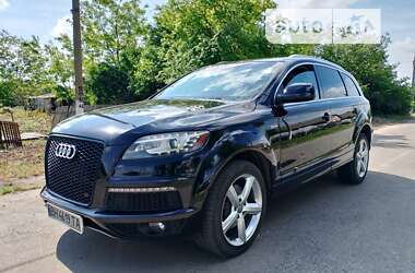 Позашляховик / Кросовер Audi Q7 2012 в Ізмаїлі