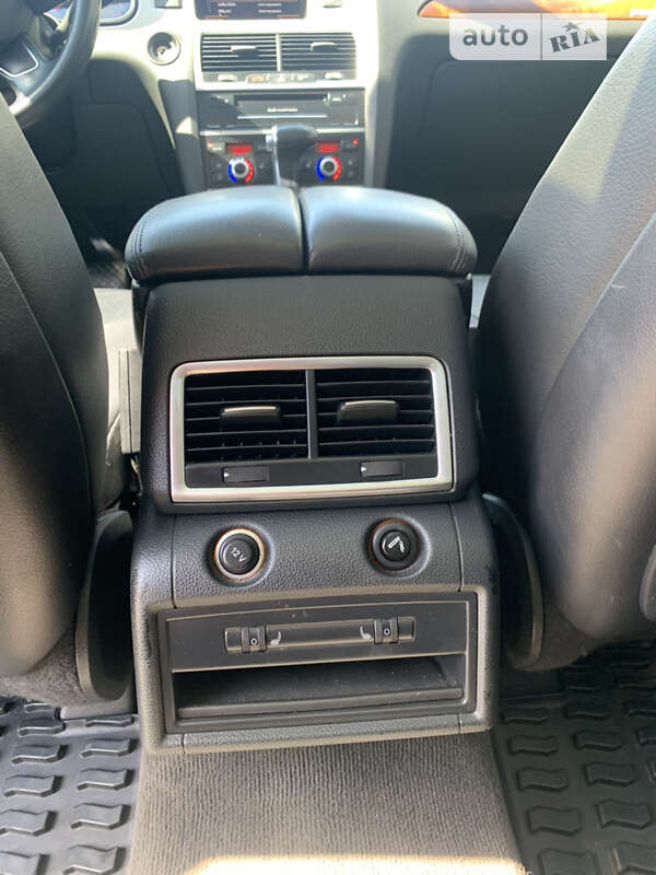 Внедорожник / Кроссовер Audi Q7 2015 в Львове