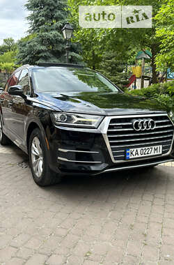 Позашляховик / Кросовер Audi Q7 2015 в Києві