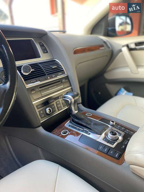 Внедорожник / Кроссовер Audi Q7 2011 в Ивано-Франковске