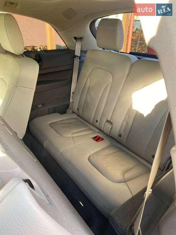 Внедорожник / Кроссовер Audi Q7 2011 в Ивано-Франковске