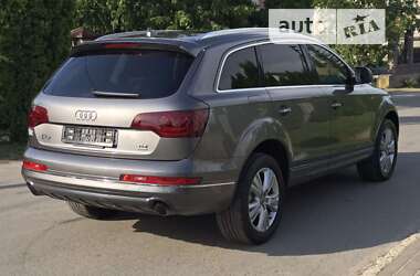 Внедорожник / Кроссовер Audi Q7 2011 в Луцке