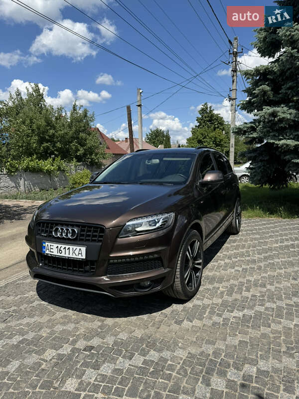 Внедорожник / Кроссовер Audi Q7 2011 в Днепре