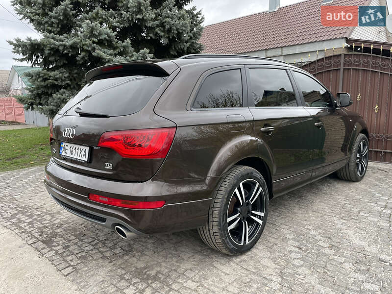 Внедорожник / Кроссовер Audi Q7 2011 в Днепре