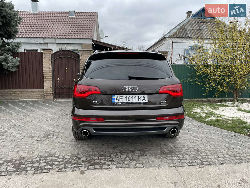 Внедорожник / Кроссовер Audi Q7 2011 в Днепре