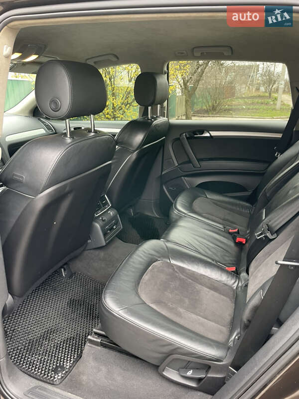 Внедорожник / Кроссовер Audi Q7 2011 в Днепре