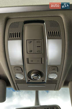 Внедорожник / Кроссовер Audi Q7 2010 в 
