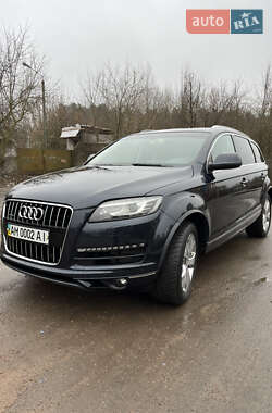 Внедорожник / Кроссовер Audi Q7 2011 в 