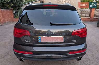 Позашляховик / Кросовер Audi Q7 2015 в Львові