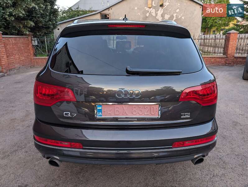 Внедорожник / Кроссовер Audi Q7 2015 в Львове